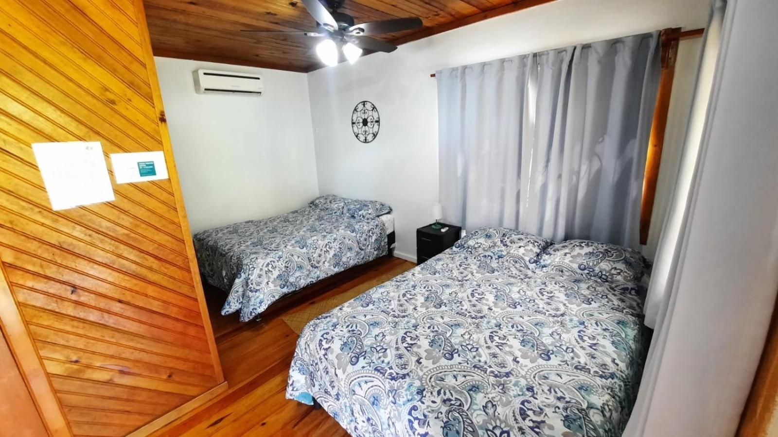 Guava Grove Resort & Villas Sandy Bay Rum bild